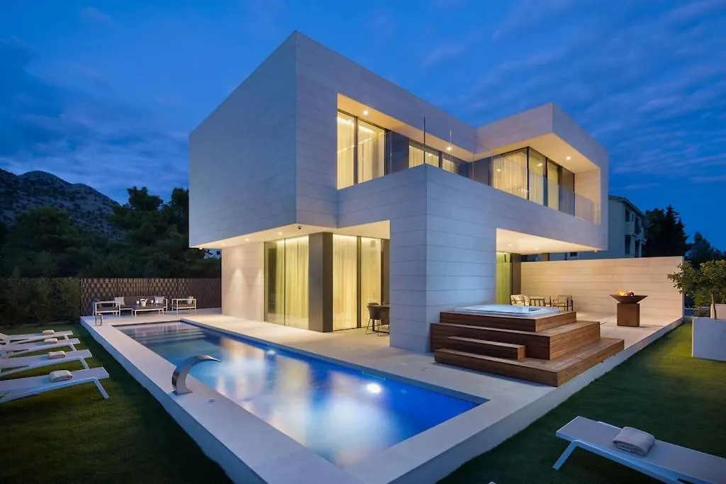 Exclusive Villa Calma I & II - Two Heated Pool&Spa Starigrad Paklenica Croatia