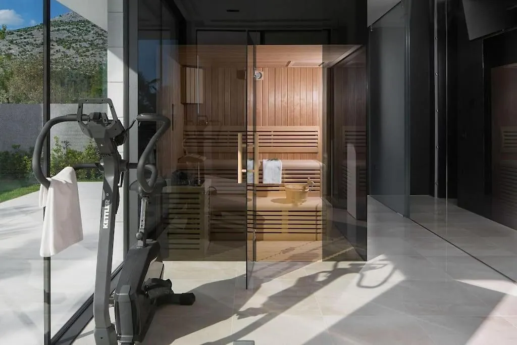 Exclusive Villa Calma I & II - Two Heated Pool&Spa Starigrad Paklenica Croatia