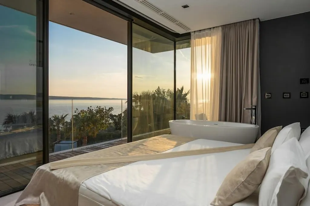 Exclusive Villa Calma I & II - Two Heated Pool&Spa Starigrad Paklenica Croatia