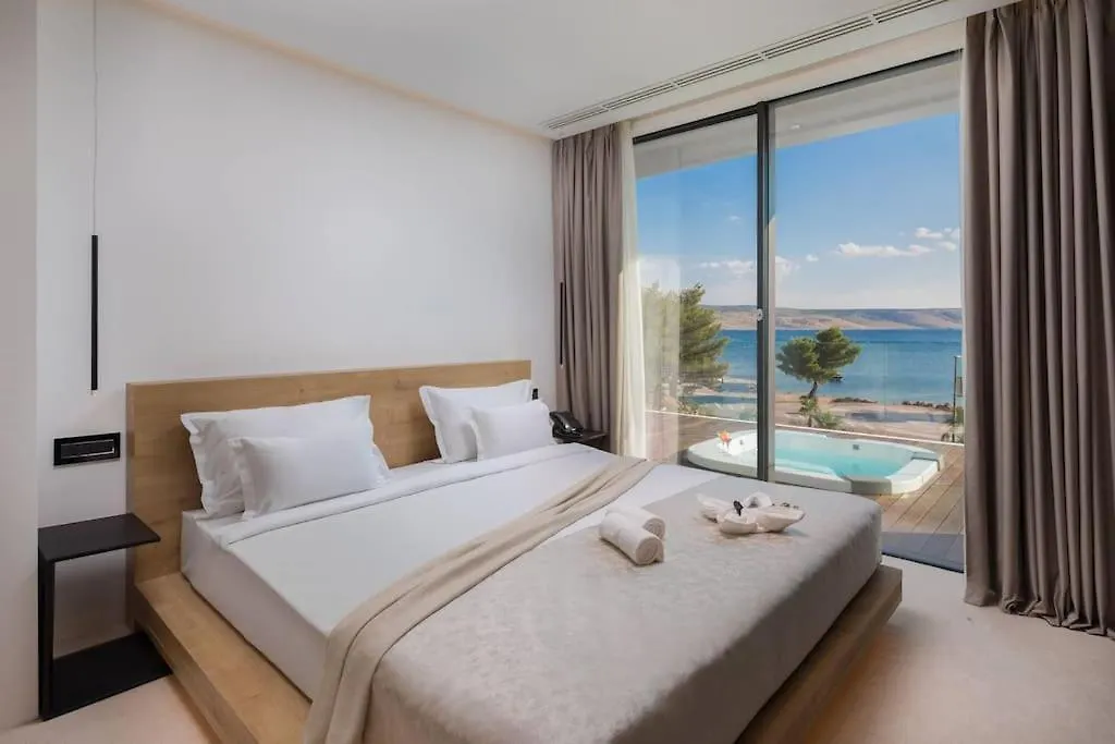 Exclusive Villa Calma I & II - Two Heated Pool&Spa Starigrad Paklenica 0*,