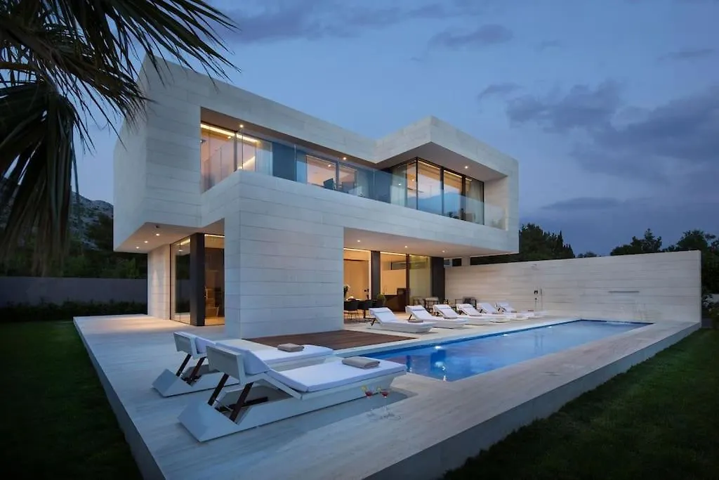Exclusive Villa Calma I & II - Two Heated Pool&Spa Starigrad Paklenica