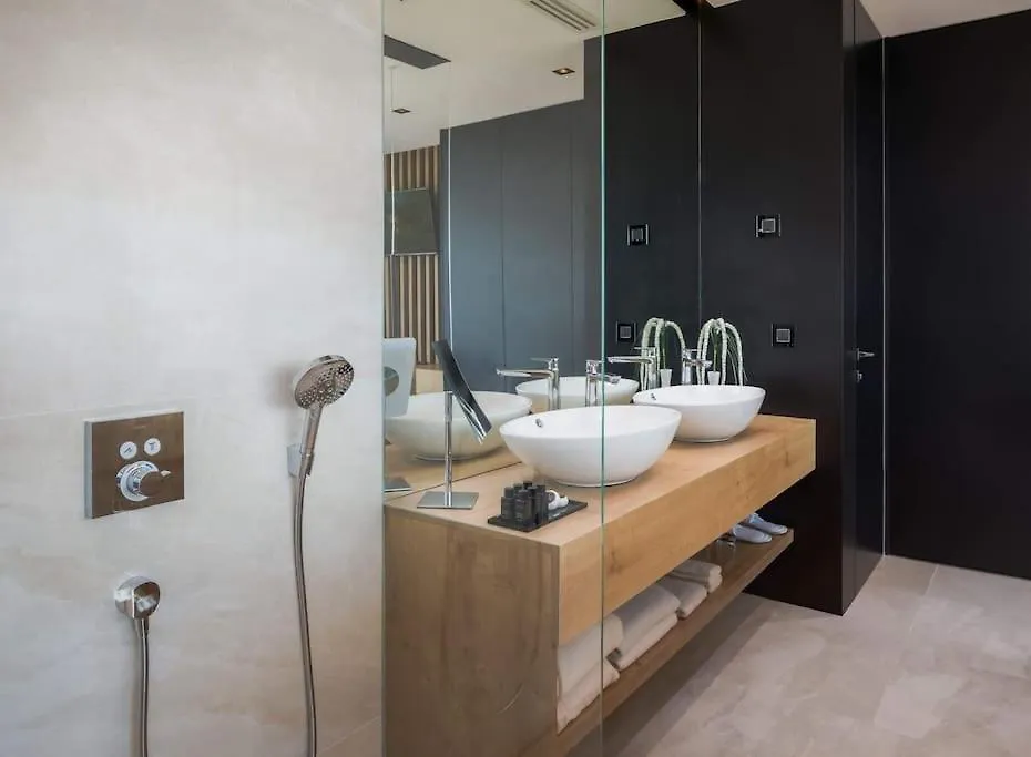Exclusive Villa Calma I & II - Two Heated Pool&Spa Starigrad Paklenica