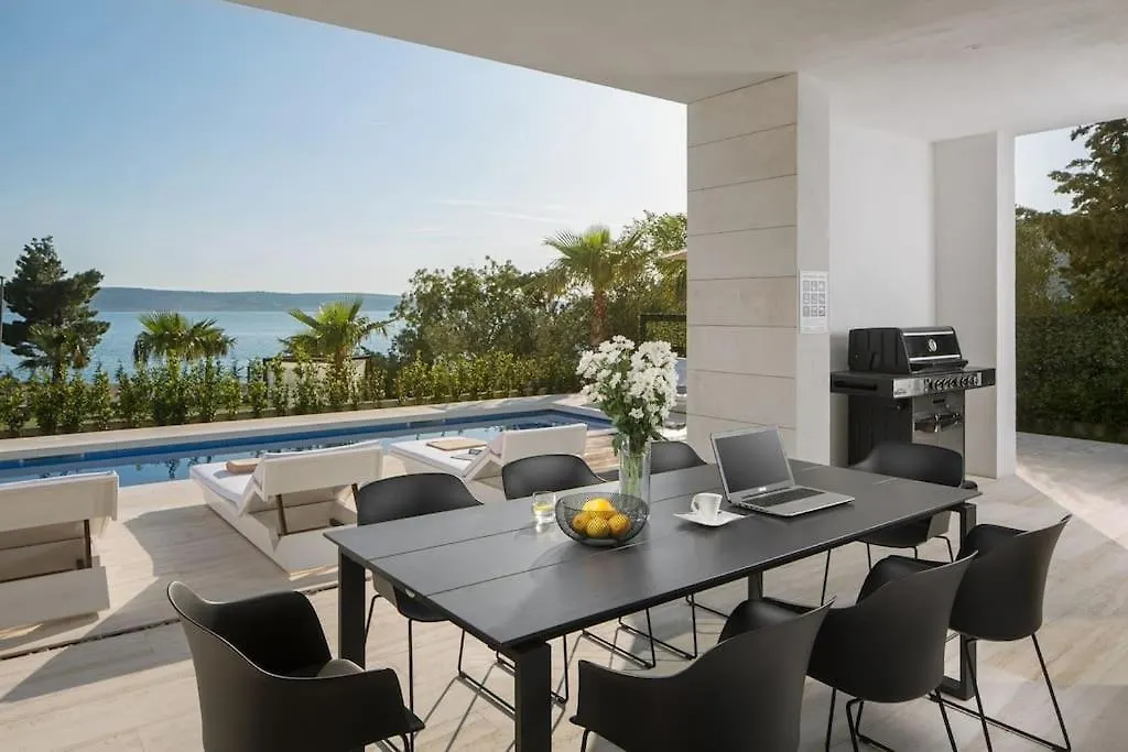 Exclusive Villa Calma I & II - Two Heated Pool&Spa Starigrad Paklenica