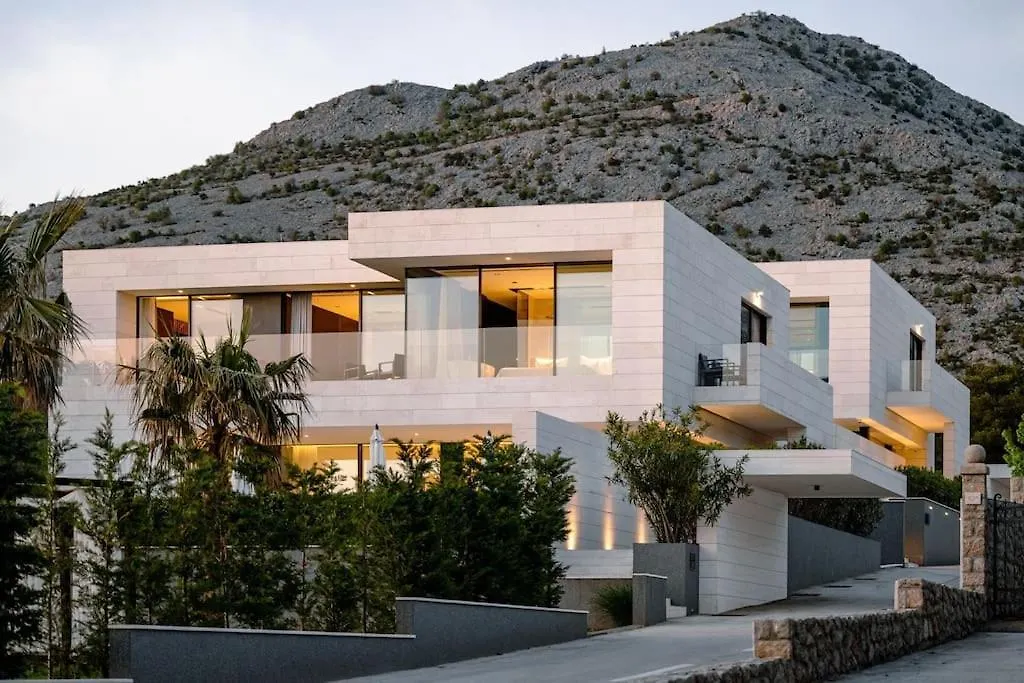 Exclusive Villa Calma I & II - Two Heated Pool&Spa Starigrad Paklenica